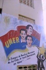honor a los tres gigante tres camaradas de la UNER