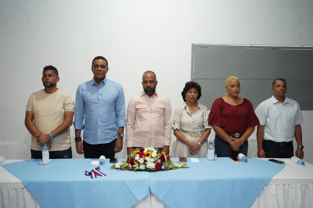 JUNTA DE CANCA LA REINA INAUGURA CASA CLUB EN LA COMUNIDAD LOS SANTOS