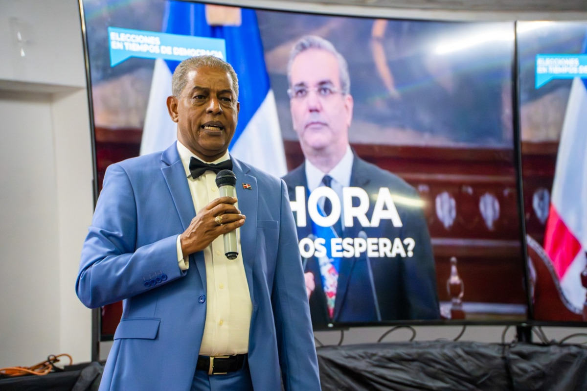 Federico Reynoso concluye ciclo de conferencias sobre historia electoral y advierte sobre los riesgos de la abstención democrática