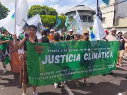 JUSTICIA DOMINICANA RESPALDA DEFENSA AMBIENTAL: TRIBUNAL ACOGE FORMALMENTE PETICIONES EN PROCESO CONTRA PROYECTOS HOTELEROS