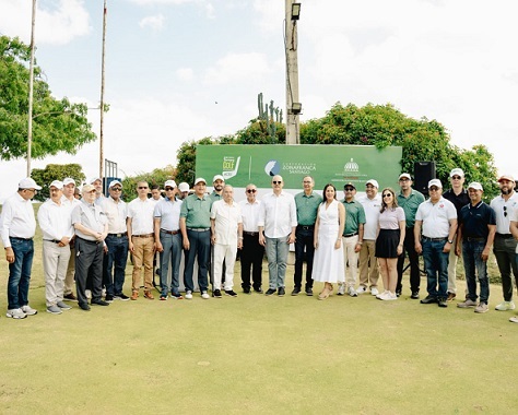 ACIS CELEBRA EL XX11 TORNEO DE GOLF