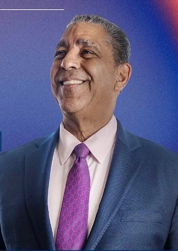 Congresistas progresistas respaldan a Adriano Espaillat y fortalecen su liderazgo rumbo a las primarias demócratas de 2026