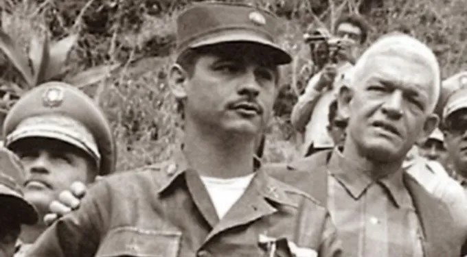 Poemas los invasores yamkis