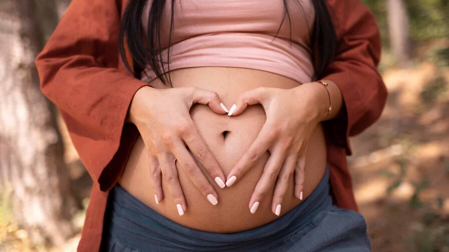 El SNS destaca la reducción del embarazo adolescente, pero admite que aún queda "mucho trabajo"