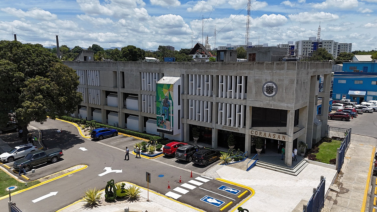 Coraasan informa sobre proyecto de mejoramiento del sistema de agua potable de Jacagua
