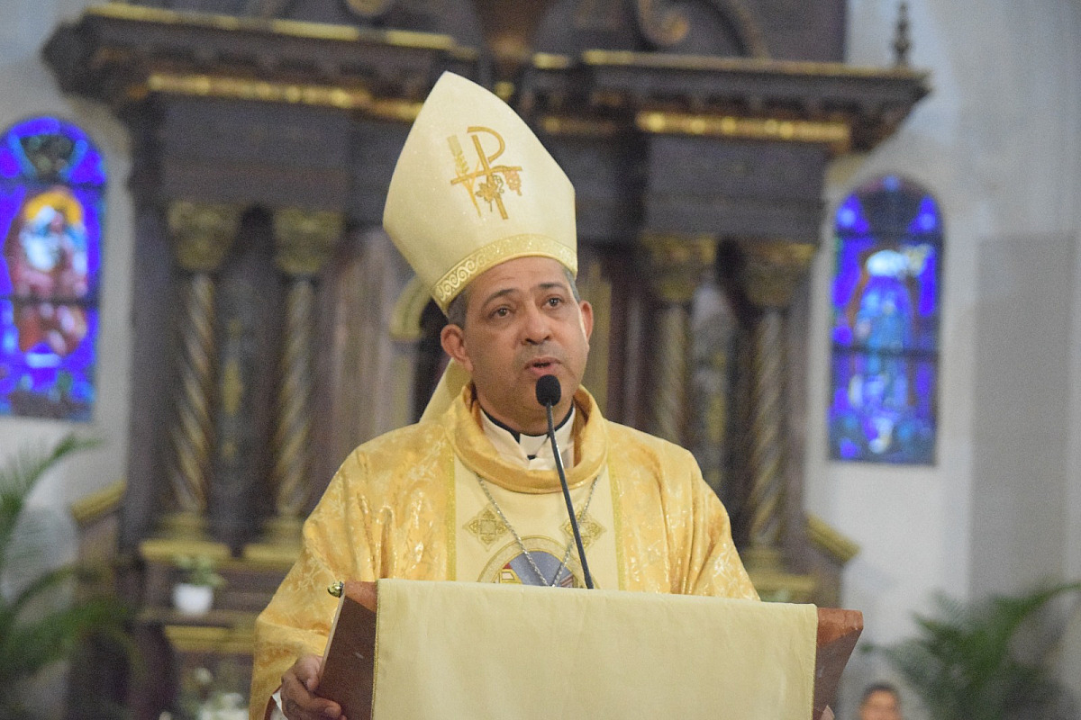 Monseñor Carlos Tomás Morel llama a frenar la crisis ecológica y proteger al medio ambiente