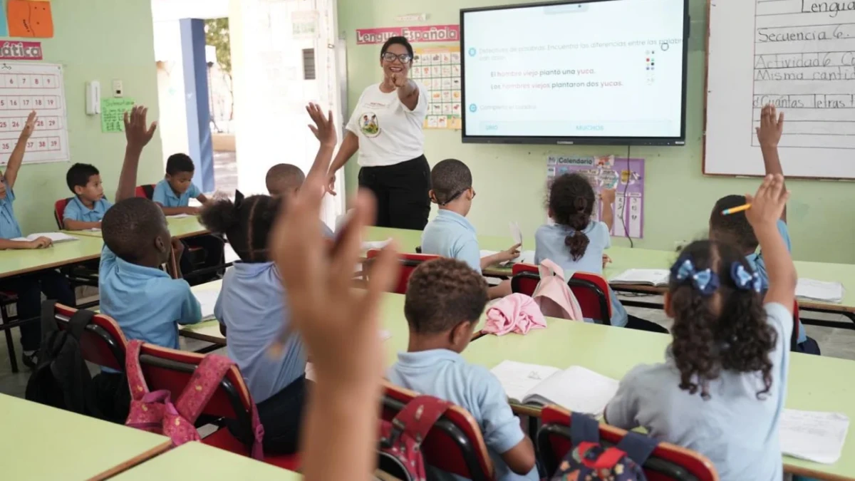 MINERD asegura cobertura total de docentes para año escolar 2026-27
