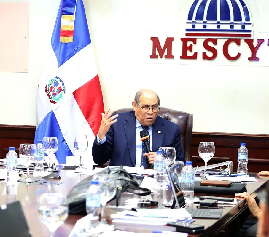 CONESCyT otorga autonomía plena a ocho universidades y traza nueva ruta para la educación superior