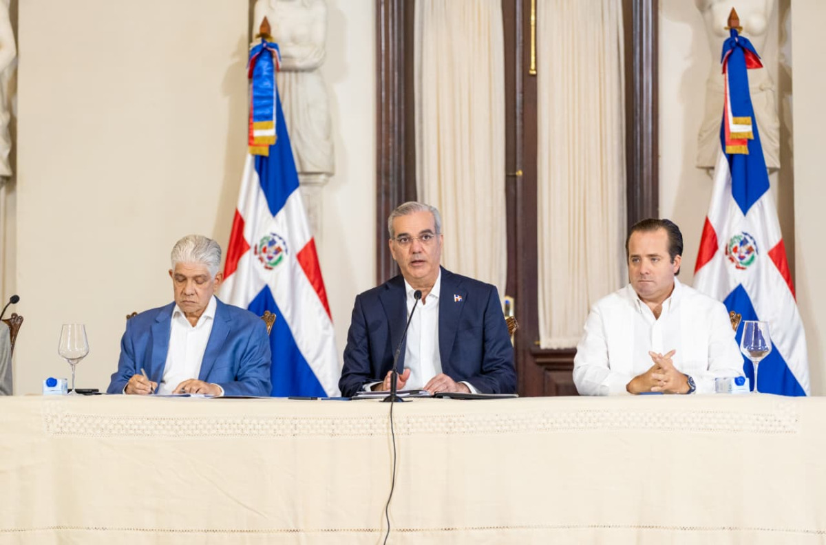 Gobierno ha contratado más de RD$31 mil MM en obras de los fondos de la renegoción contrato de  AERODOM